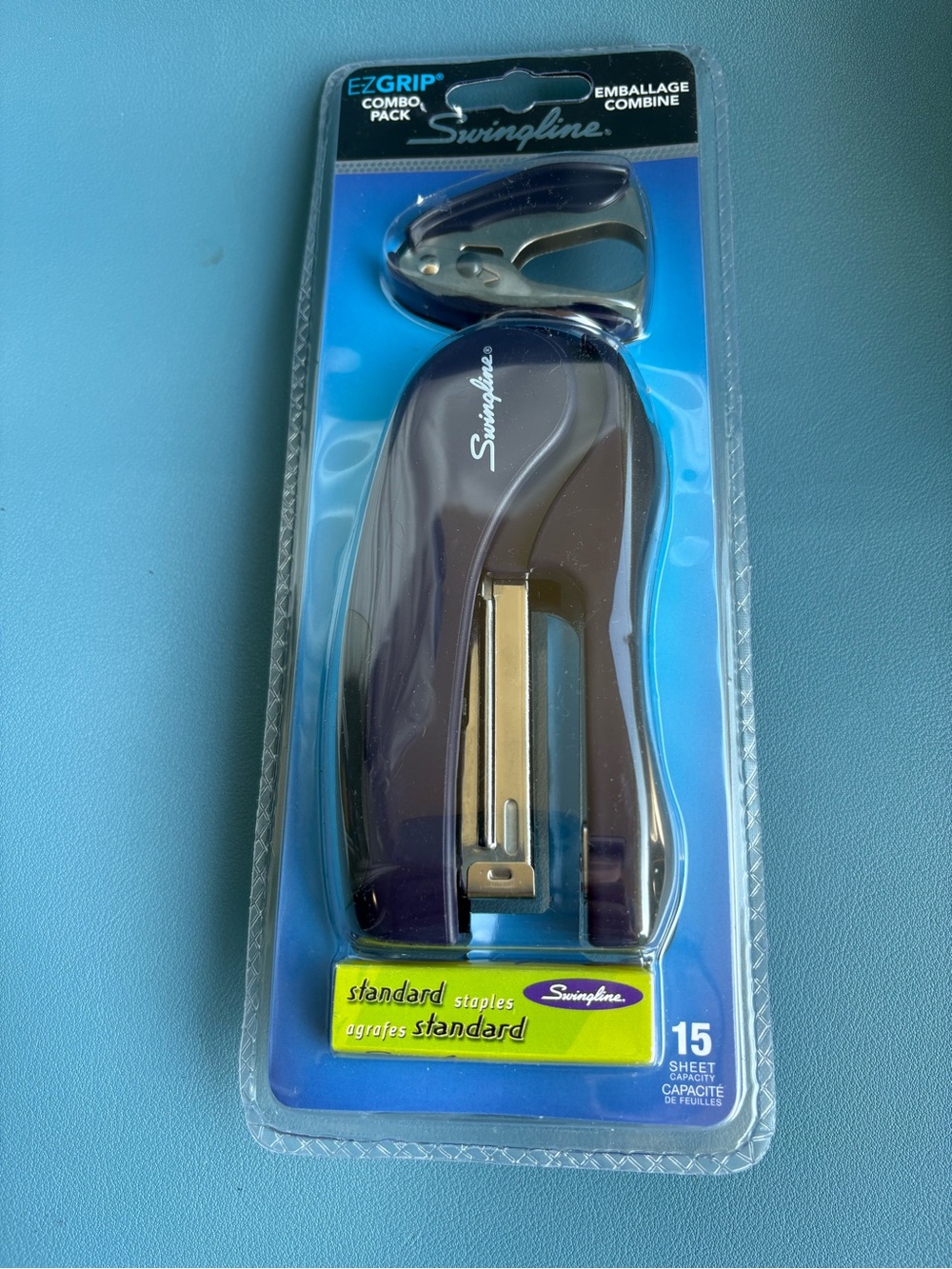 Swingline E-Z Grip Navy Blue Desktop Stapler & Staple Remover Combo Pack.